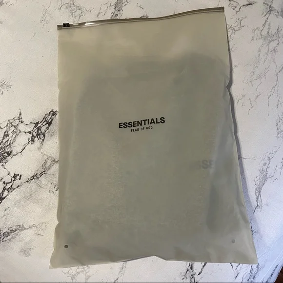 🔴SOLD🔴 Essentials Fear Of God Kids Heather Oatmeal Crew Neck Sweatshirt - Picture 3 of 12